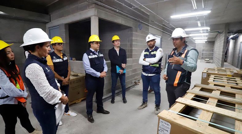 Noticiero Panorama Queretano Nava Supervisa construcción de BLOQUE