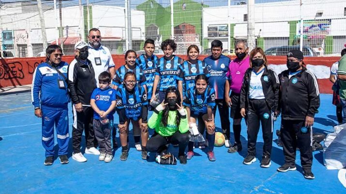 Entrega de Uniformes