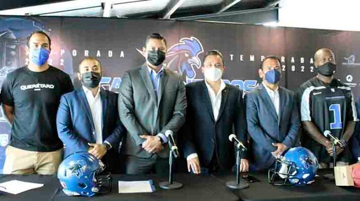 Gallos Negros en el Estadio Olímpico Alameda 6 Olímpico