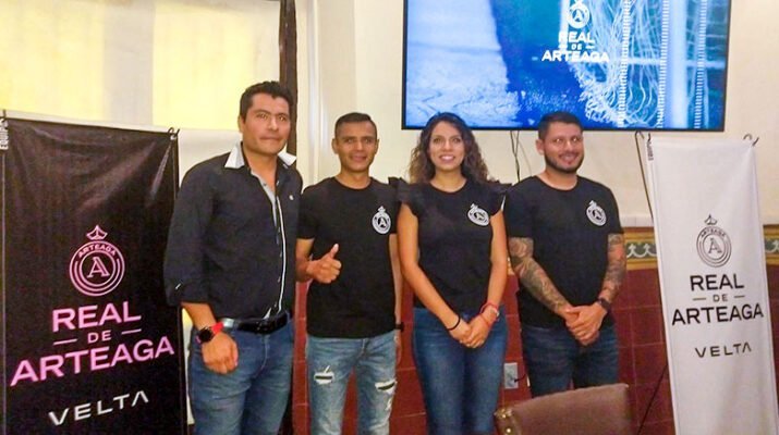 Presentan al equipo de fútbol soccer "Real de Arteaga " 1 Real de Arteaga