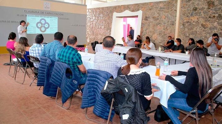 Secretaría de Salud capacita a COMCAS 5 COMCAS