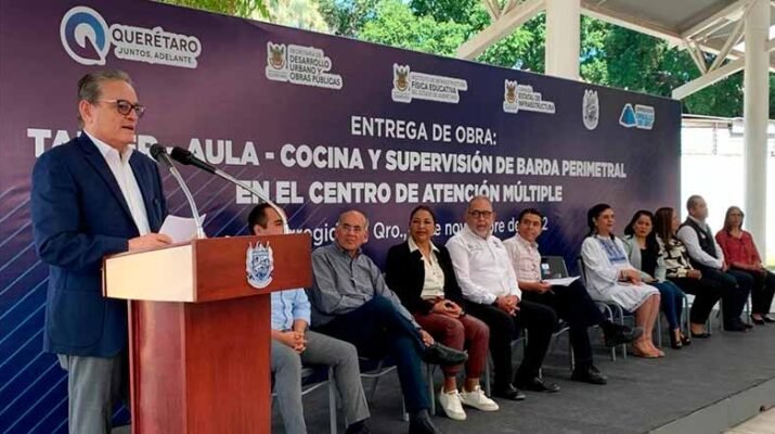 Entrega USEBEQ obras en CAM Corregidora 1 en CAM