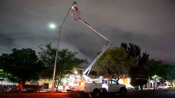 Municipio de Querétaro atiende más de 84 mil luminarias 1 84 mil