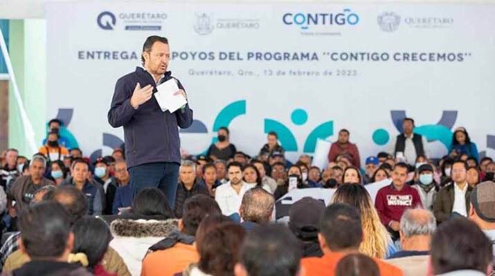 Apoyos a beneficiarios del programa Contigo Crecemos 24 beneficiarios