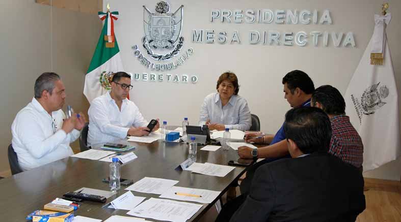 Sesiona Comité de Transparencia de la LX Legislatura 2 sesiona