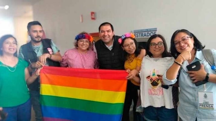 Organizaciones juveniles de Querétaro marchan contra el maltrato a los animales 13 Organizaciones juveniles