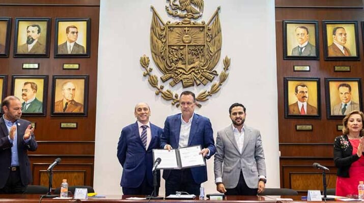 Avanza Querétaro en política social 1 política social