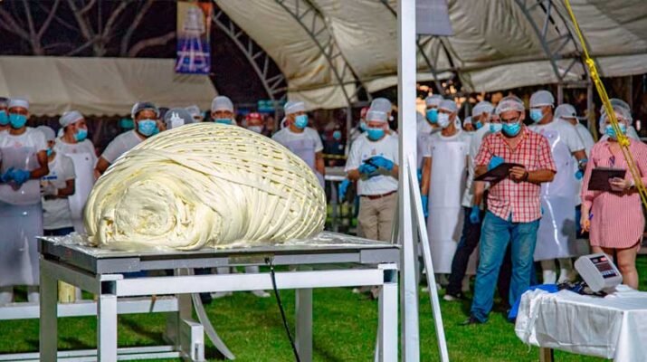 Chiapas rompe récord con elaboración de bola gigante de queso 7 Chiapas
