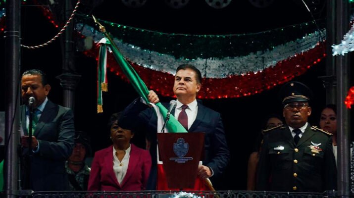 Mejía Dio El Grito De Independencia En Tequisquiapan 5 Mejía Dio