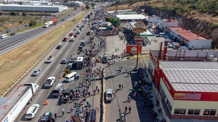 50 elementos y 21 unidades para salvaguardar la integridad de los peregrinos. 1 50 elementos