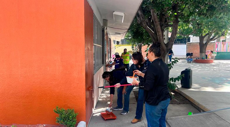 Banderazo a las jornadas de rehabilitación en espacios educativos 2 Banderazo