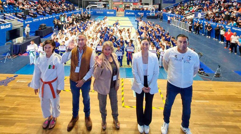 Inauguran Torneo