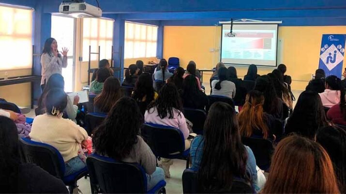 suicidio a estudiantes