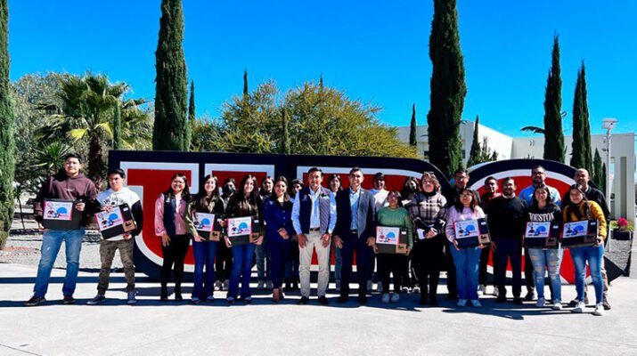 El Gobierno de Pedro Escobedo Impulsa El Crecimiento Académico 25 El Gobierno