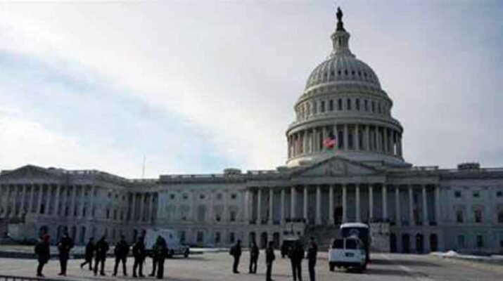 Logran acuerdo para evitar el cierre del Gobierno en EE.UU. 8 Logran