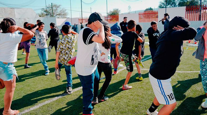 Norma Mejía entrega material Deportivo a equipo infantil en Fuentezuelas 2 Norma Mejía entrega