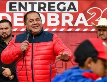 René Mejía continúa llevando progreso a las localidades de Amealco