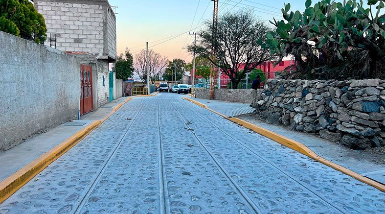 Mas Obra Publica Para la Comunidad de Ajuchitlancito 2 Mas Obra