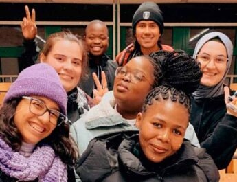 Alumnos y docente de la UPSRJ realizan estancia académica en Alemania