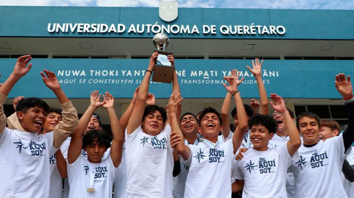 Alumnos de Prepa Norte UAQ, campeones de la Pro League de futbol 5 de Prepa