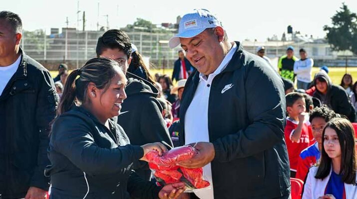 René Mejía da un impulso histórico al deporte en Amealco 2 un impulso