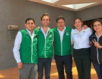 Astudillo presenta a