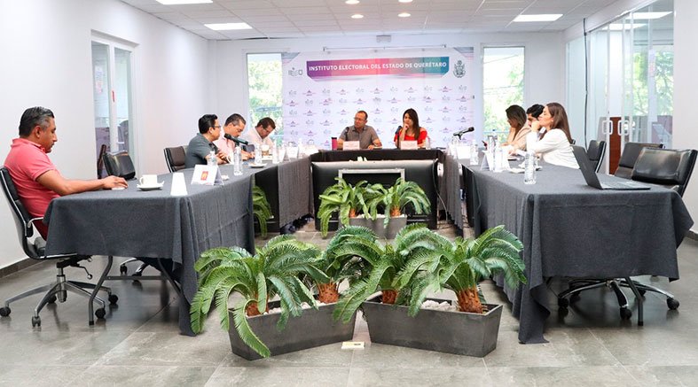 Emite IEEQ criterios para transmisión de Diálogos 3 Emite IEEQ