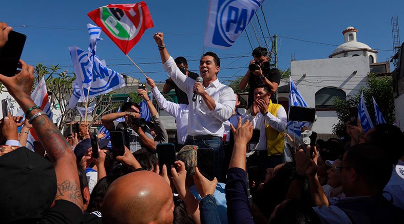 Felifer se registra como candidato para la Presidencia de Querétaro 2 Felifer se