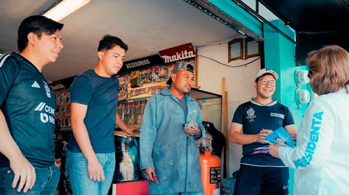 Mejía Recorre La Colonia Adolfo López Mateos 18 Mejía Recorre La