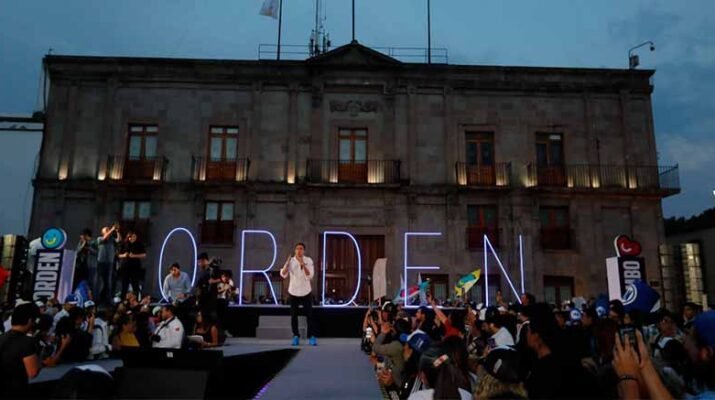 Vamos con orden y rumbo hacia el futuro: Felifer Macías 1 Vamos con