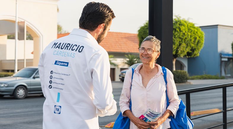 Cárdenas propone impulsar un nuevo modelo económico 2 Cárdenas propone