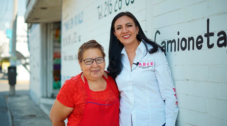 El Retablo recibió a Paloma Arce con entusiasmo 2 El Retablo