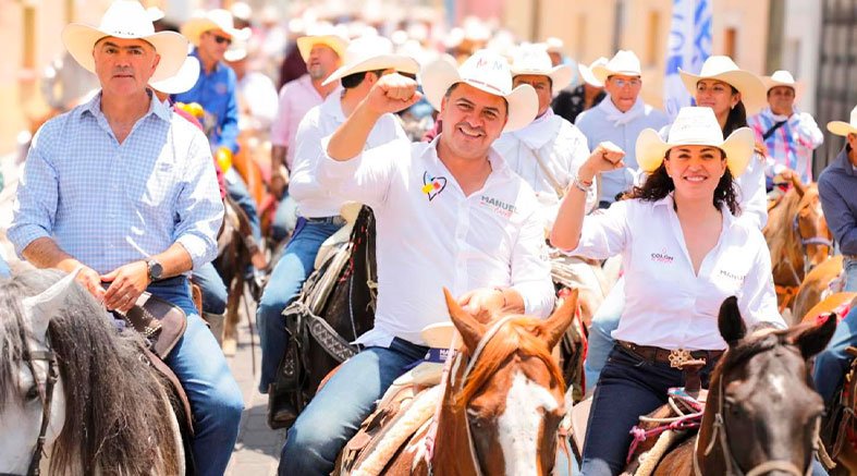 Más de 800 Jinetes Arropan a Manuel Montes 2 Más de 800