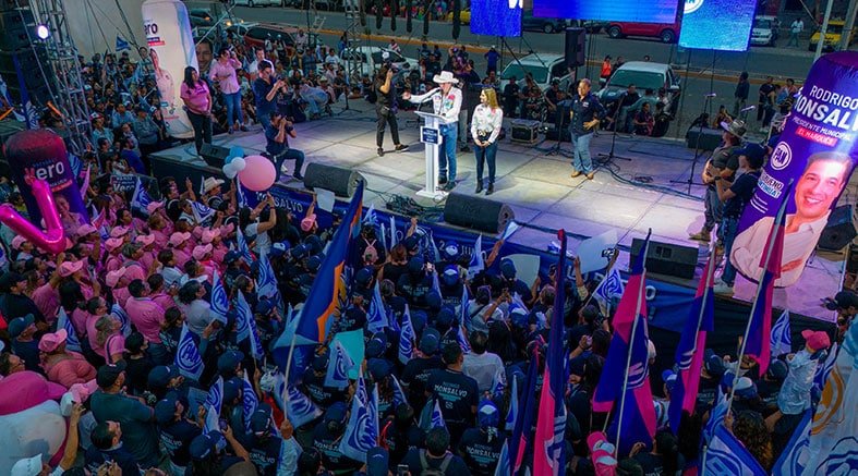 Monsalvo realiza