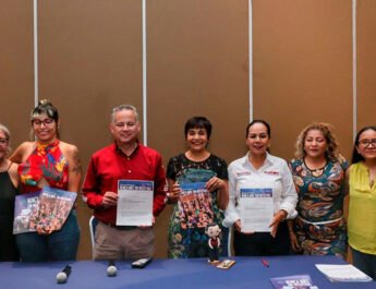 Nieto Castillo firma