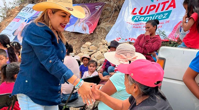 Mi compromiso es con los pinalenses: Lupita Ramírez Plaza 2 compromiso es