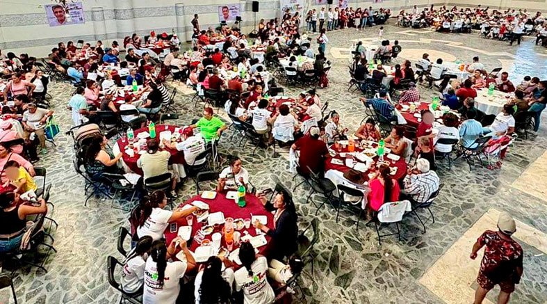 De la Rosa realizó su evento de cierre de campaña 2 la Rosa