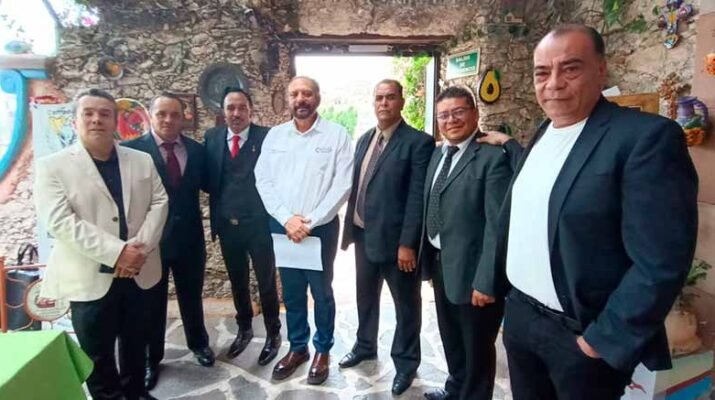 Frente por la Cuarta República entrego nombramiento a Edgardo Trejo Cabrera 1 Cuarta República