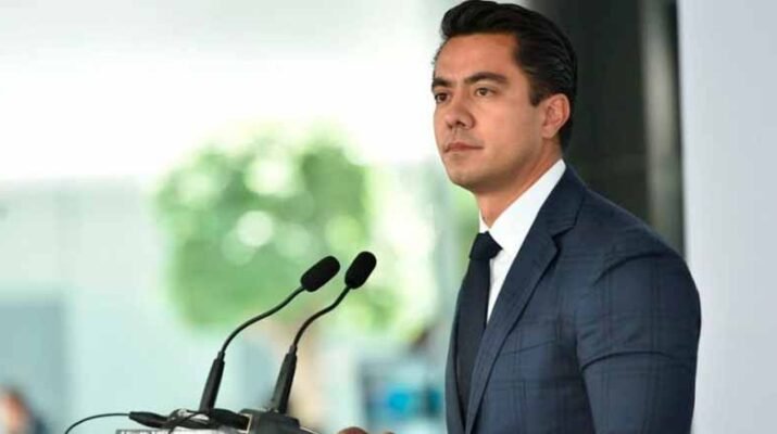 Puesto; la meteórica carrera política de Felifer 11 meteórica