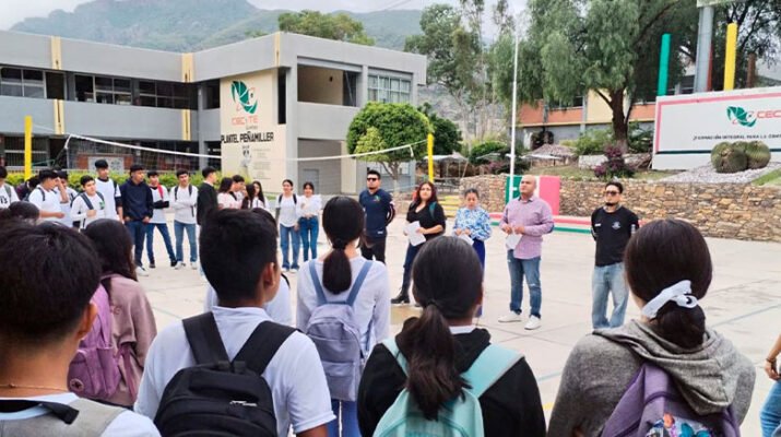 Inician estudiantes de nuevo ingreso Cursos de Inducción en CECyTEQ 1 Inician estudiantes