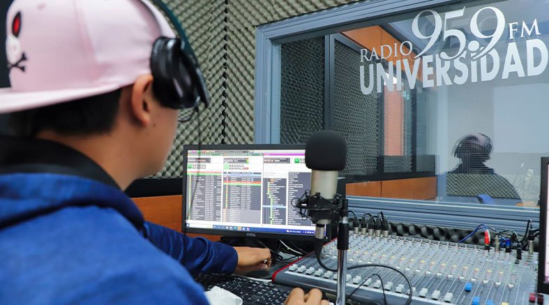 Medios universitarios