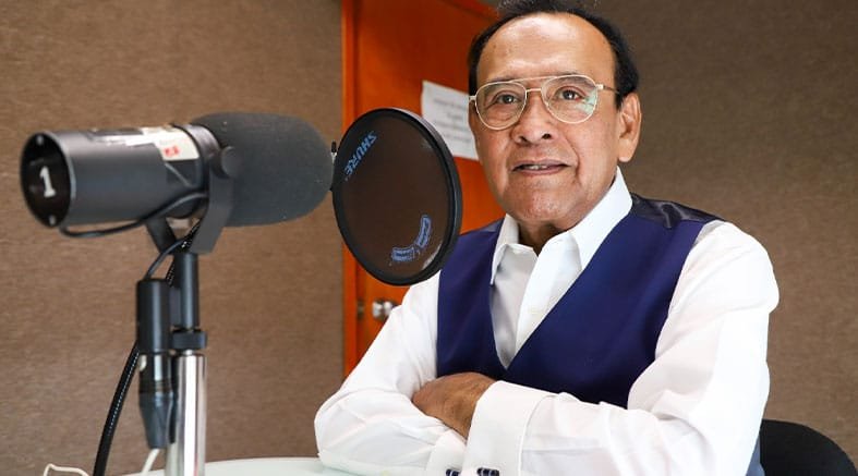 Celebra Radio UAQ su 45 Aniversario 2 Radio