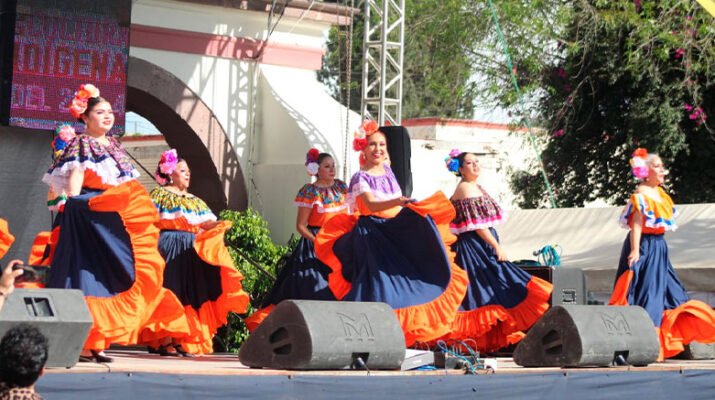 Celebra UAQ 3er. Festival de Cultura Indígena, en Amealco 1 UAQ 3er