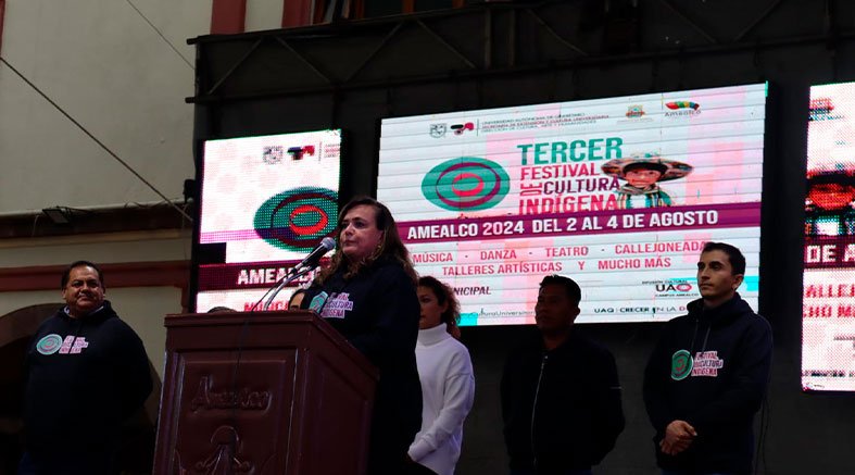Celebra UAQ 3er. Festival de Cultura Indígena, en Amealco 2 UAQ 3er