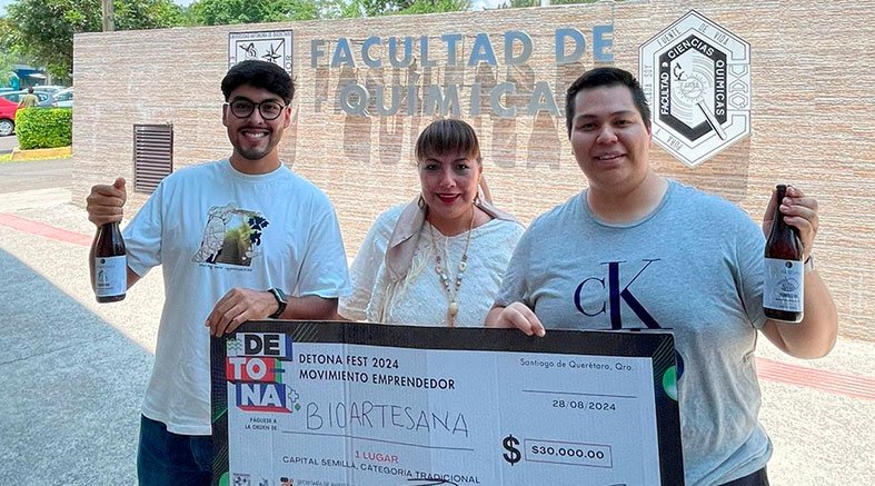 Desarrollan estudiantes UAQ bebida para prevenir enfermedades crónicas 4 bebida