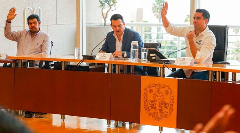 Rinde protesta Gabriela Jiménez como titular del Órgano Interno de Control 2 Gabriela