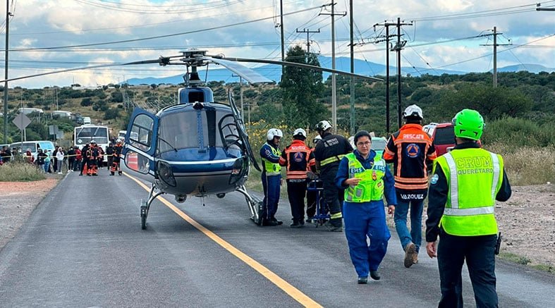 Protección Civil atiende incidente vial en la estatal 500 2 incidente