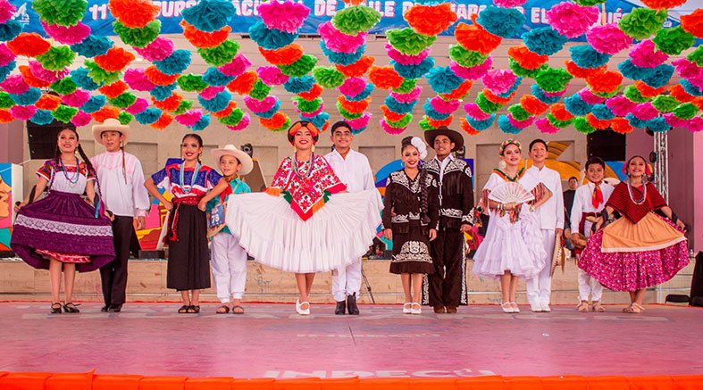 11° Concurso Nacional de Baile de Huapango en El Marqués 2 Baile de