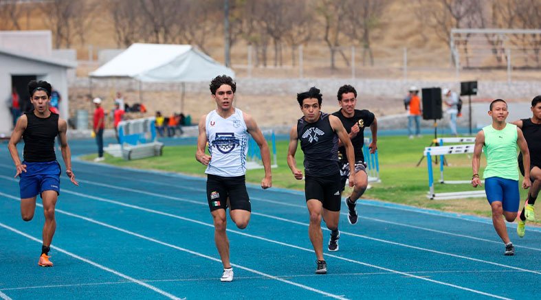 Elige INDEREQ deportistas de atletismo para Macroregionales de la CONADE 2 Elige INDEREQ