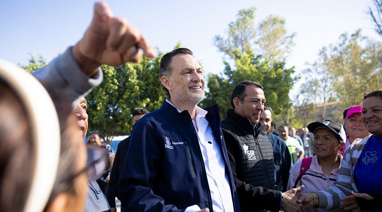 Entrega Mauricio Kuri Cancha de Futbol 7 en SJR 2 Futbol 7 en